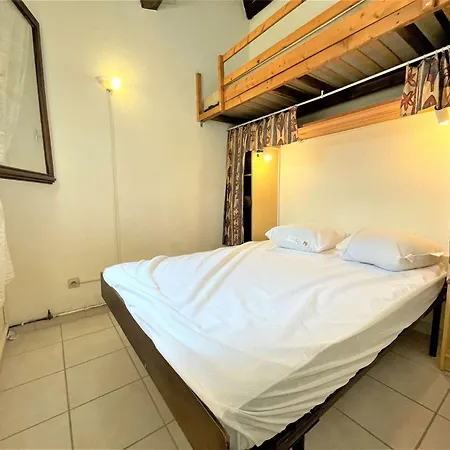 Petit Pavillon Climatisé Avec Parking Privé Grazel Gn490-055 Villa