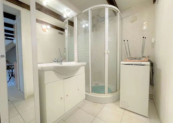 Villa Petit Pavillon Climatise Avec Parking Prive Grazel Gn490-055 Gruissan
